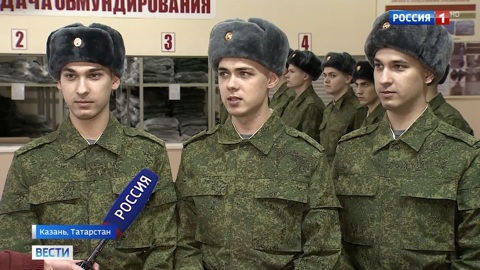 Впервые в истории Президентского полка на службу пришли тройняшки