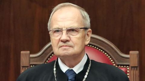 Вопрос не закрыт: глава КС о моратории на смертную казнь