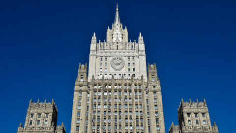 МИД РФ отреагировал на предложение сенаторов США выслать 300 российских дипломатов
