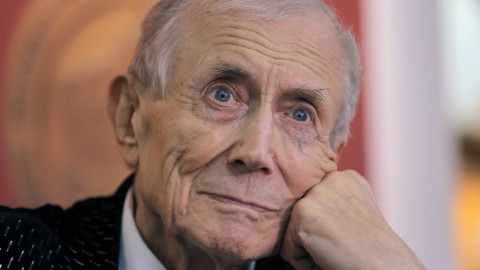 90 лет со дня рождения Евгения Евтушенко