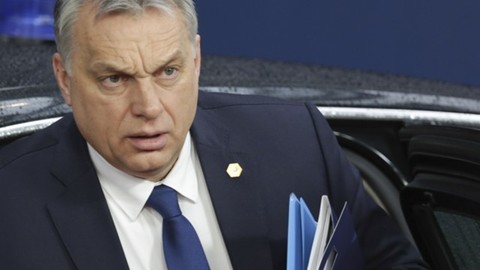 Президент Венгрии выдвинул кандидатуру Орбана на пост премьера