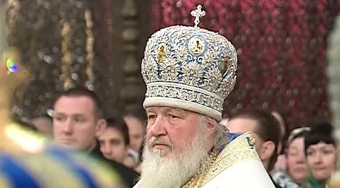 Патриарх Кирилл призвал церковь отказаться от дорогих машин