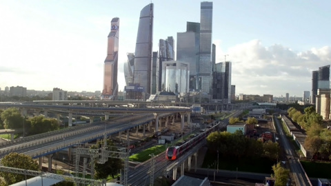 Тепло и солнечно: погода в Москве вернулась к климатической норме