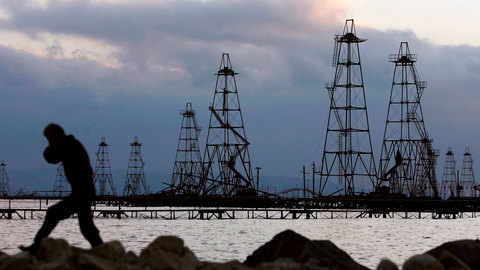 Пропавший в Каспийском море катер обнаружен недалеко от острова Тюлений