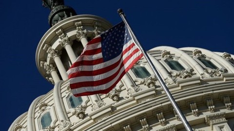 Колумнист Forbes: Конгресс США ждет жаркая драка за посты