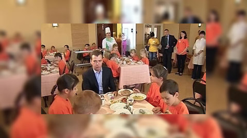 Президент рассказал детям, как проводил лето
