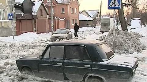 Зима испытывает россиян огнем, морозом и дырявыми трубами