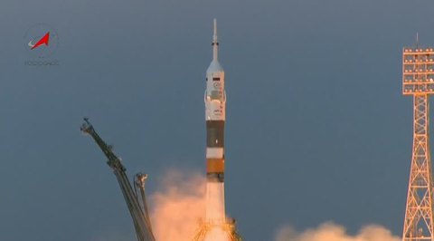 "Союз" с тремя космонавтами вылетел к МКС