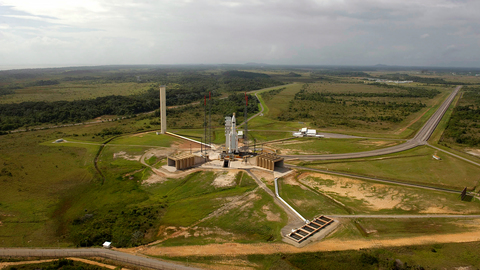 Ракета-носитель Vega успешно запущена с космодрома Куру