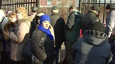 Родители первоклашек провели бессонную ночь