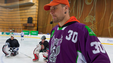 Хоккей. Брызгалов открыл в Уфе вратарскую школу