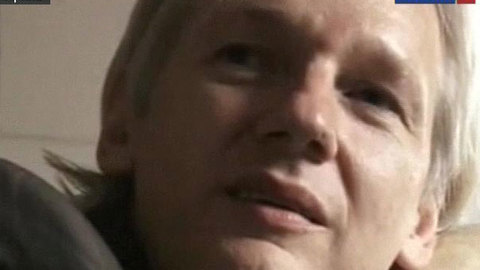 Шведки обвиняют Джулиана Ассанжа, но поддерживают WikiLeaks