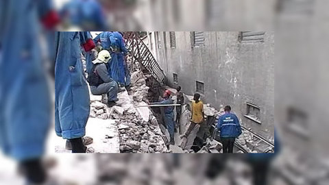 На Гаити девочка жила под завалами больше недели