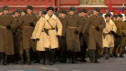Военные вузы приостановили офицерский конвейер