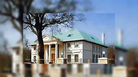 Британские сквоттеры захватили особняк стоимостью в 15 миллионов фунтов