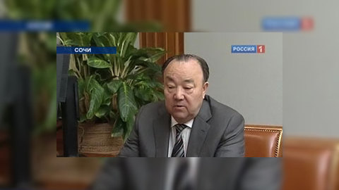 Дмитрий Медведев принял досрочную отставку президента Башкирии Муртазы Рахимова