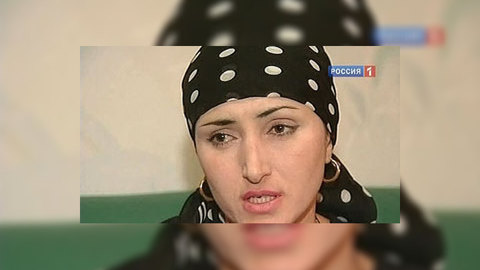 Убившей педофила женщине устроили праздничную встречу
