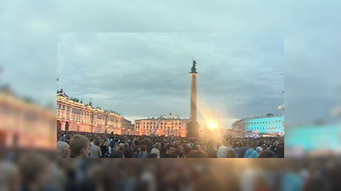 Абитуриенты осаждают приемные комиссии вузов Санкт-Петербурга