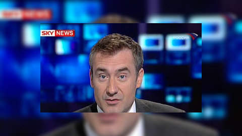 "Новостной налетчик" взбудоражил Британию