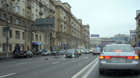 До 2013 года на МКАД появятся спецплощадки для аварийных автомобилей