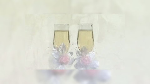 Фиктивных супругов разводят пачками