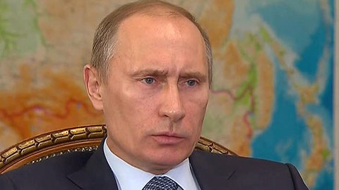 Путин потребовал найти пропавшую агротехнику
