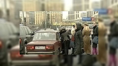 Теракты в метро подняли проблему такси
