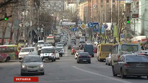 Украинских гаишников вынуждают отстреливаться
