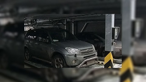 Власти Москвы пытаются найти выход из парковочного тупика