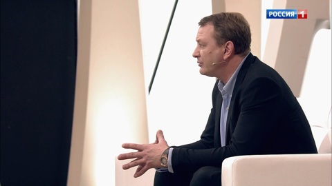 Актер и телеведущий Марат Башаров назвал себя "слабаком"