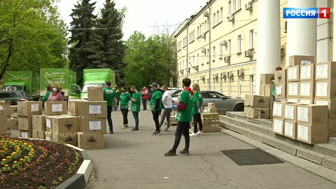 Учителя собрали в помощь медикам 16 тысяч гигиенических наборов