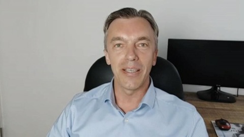 Шмидт: украинская тема утомила немецкого обывателя