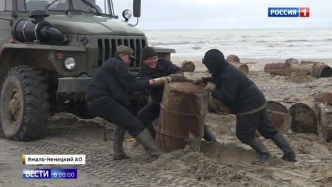 Российские военные собрали на Ямале 125 тонн металлолома