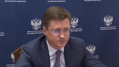 Новак: наметились признаки восстановления спроса на нефть