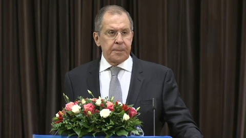 Лавров: немецкие врачи не дают информации о Навальном, но к ним почему-то претензий нет