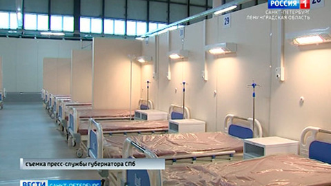 В петербургском "Ленэкспо" разворачивают новые коронавирусные койки