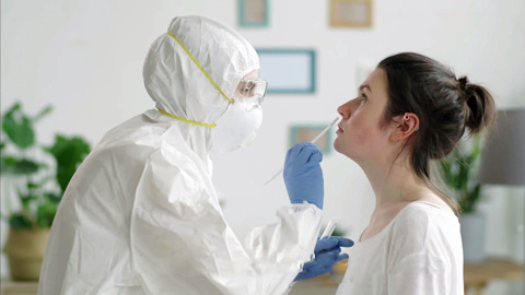 Доктор Мясников рассказал, чего ждать от COVID-19