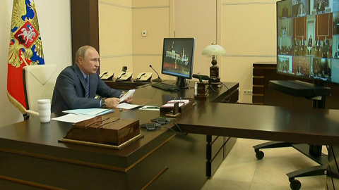 Путин: власти сделают все возможное, чтобы учреждения культуры работали во время пандемии