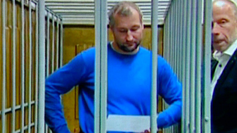 Афера тафгая: бывший хоккеист получил срок за мошенничество с криптовалютой