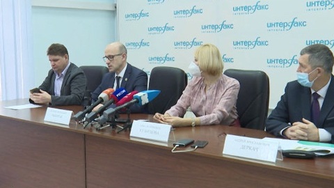 В Хабаровском крае с 4 по 12 ноября закроют ТЦ, алкомаркеты и культурные объекты