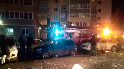 Двое взрослых и трое детей погибли при пожаре в Саратовской области
