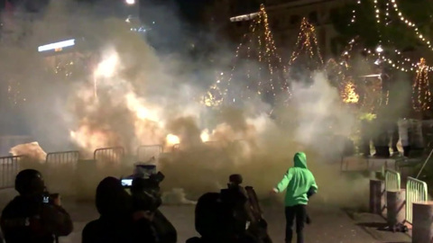 По Албании прокатилась волна массовых беспорядков