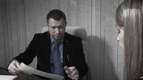 Подсадить на юридическую иглу: как "разводят" юристы-аферисты
