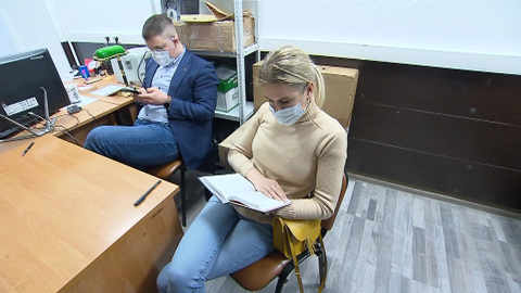 Ворвалась в чужую квартиру: на Любовь Соболь завели дело