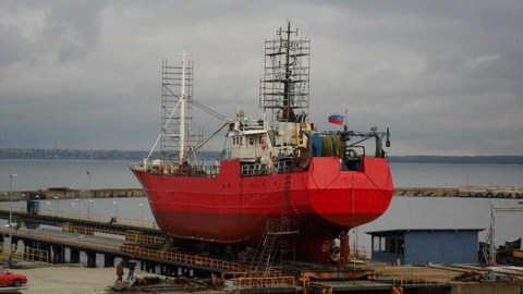 "Смыло волной": к месту крушения траулера "Онега" направляются пять кораблей