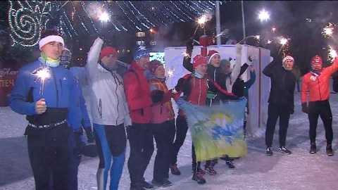 Предновогодний забег провели в Тюмени