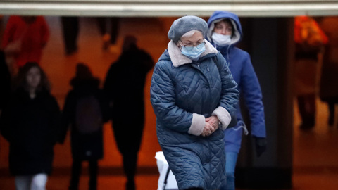 В России за сутки коронавирусом заболели 27 039 человек