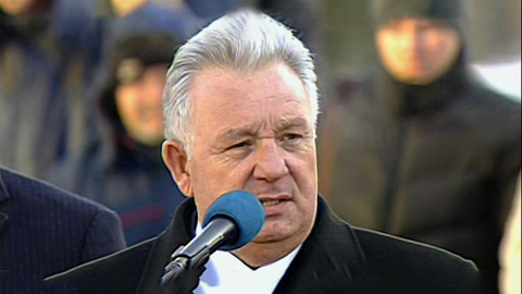 Экс-глава Хабаровского края Ишаев получил условный срок за растрату
