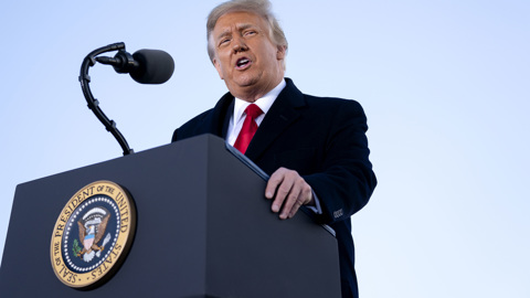 Байден поддержал импичмент своего предшественника Трампа