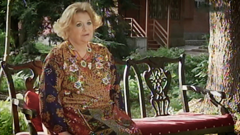 Валентина Талызина назвала уехавших артистов людьми "без чести и совести"